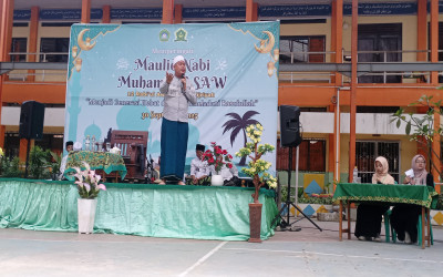 Peringatan Maulid Nabi di MAN 2 Kota Cirebon: Momentum Teladani Akhlak Rasul